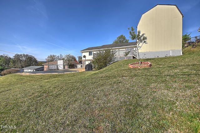 1023 Starling Drive, Kingsport, TN 37660