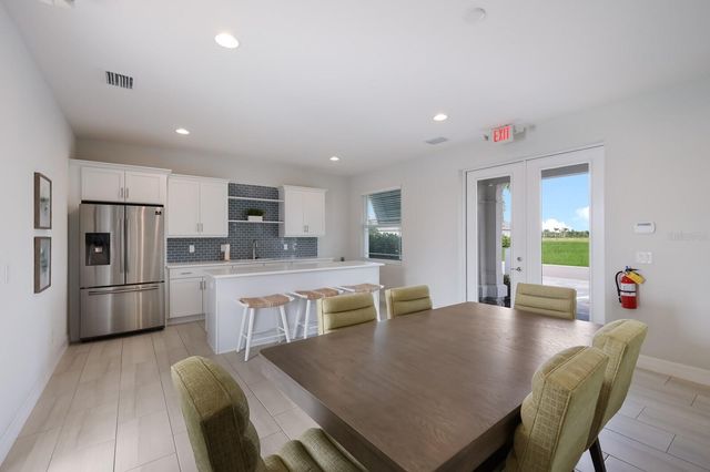 10748 KLEE AVENUE, Bradenton, FL 34212