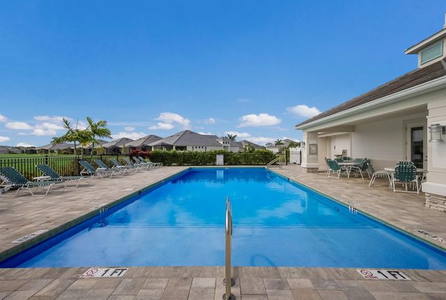 10748 KLEE AVENUE, Bradenton, FL 34212