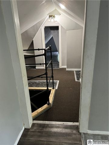 609 East 8th Street, Jamestown, NY 14701