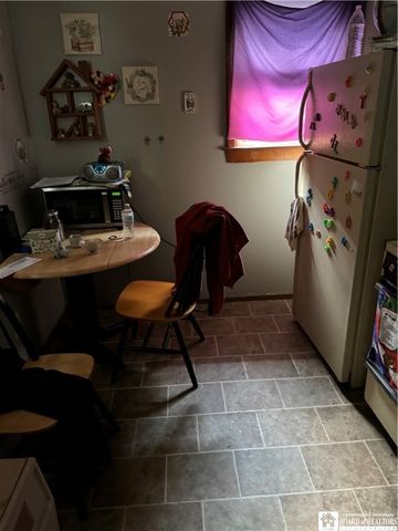 609 East 8th Street, Jamestown, NY 14701