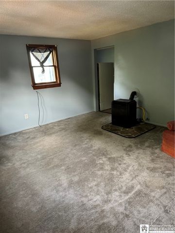 609 East 8th Street, Jamestown, NY 14701