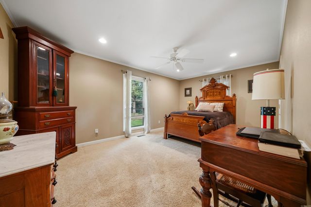 179 Oxford Street, Hot Springs, AR 71913