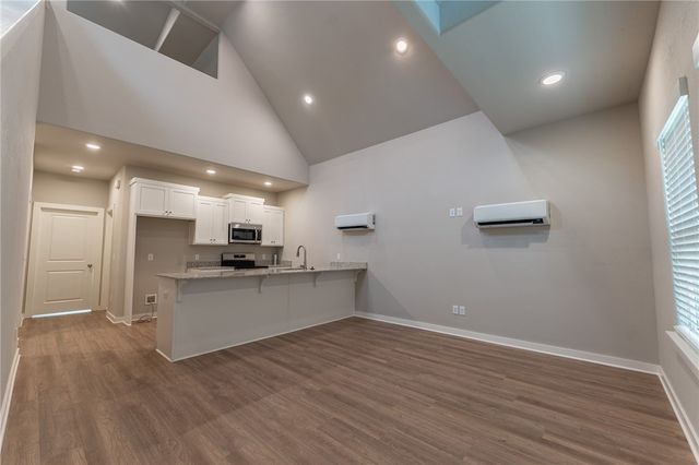 1313 S Van Buren Avenue, Fayetteville, AR 72701