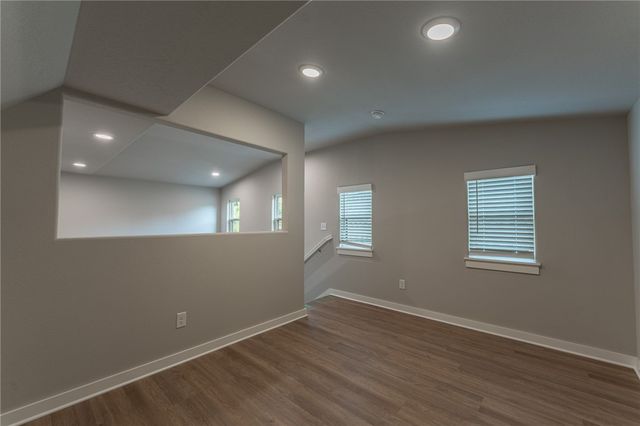 1313 S Van Buren Avenue, Fayetteville, AR 72701