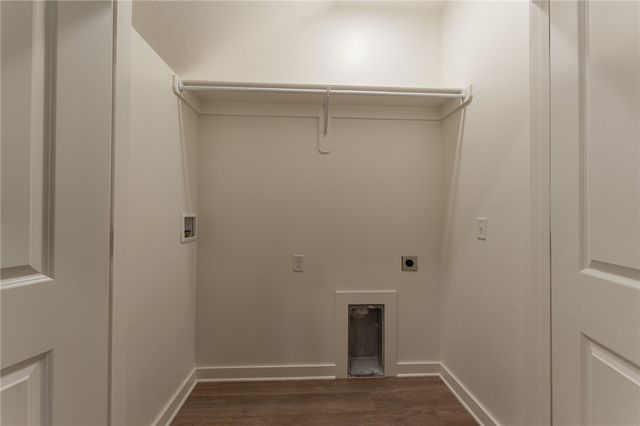 1313 S Van Buren Avenue, Fayetteville, AR 72701