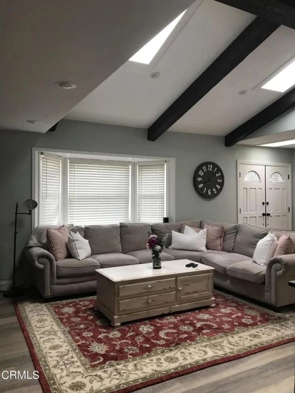 838 Calle Margarita, Thousand Oaks, CA 91360