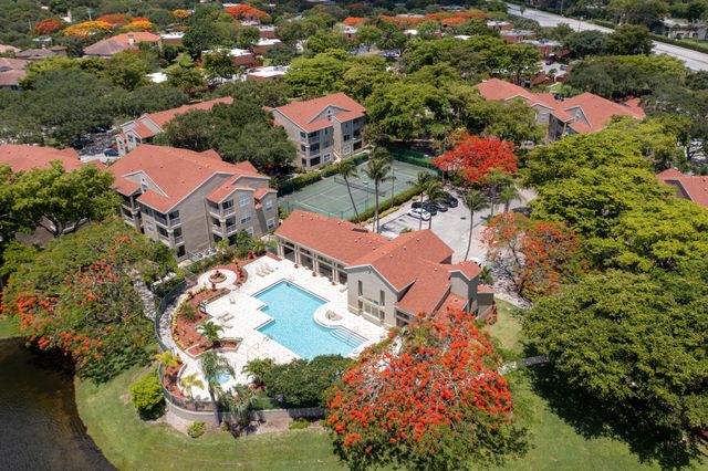 1740 Palm Cove Boulevard 4-103, Delray Beach, FL 33445