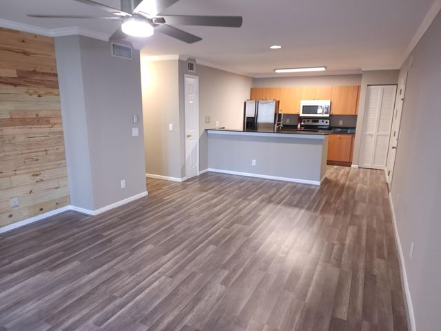 1740 Palm Cove Boulevard 4-103, Delray Beach, FL 33445