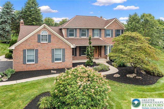 2011 Wooded Ridge Circle, Weisenberg Twp, PA 18051