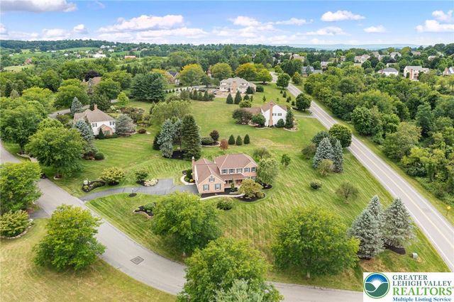 2011 Wooded Ridge Circle, Weisenberg Twp, PA 18051