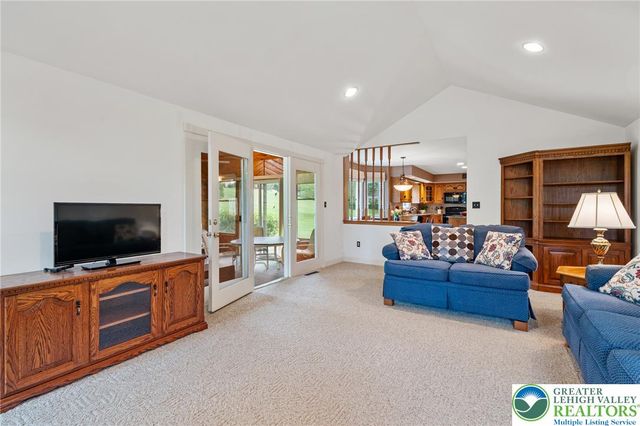 2011 Wooded Ridge Circle, Weisenberg Twp, PA 18051