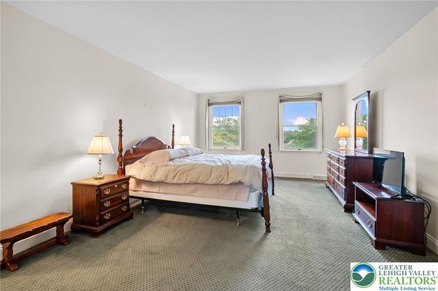 2011 Wooded Ridge Circle, Weisenberg Twp, PA 18051