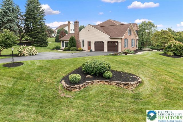 2011 Wooded Ridge Circle, Weisenberg Twp, PA 18051