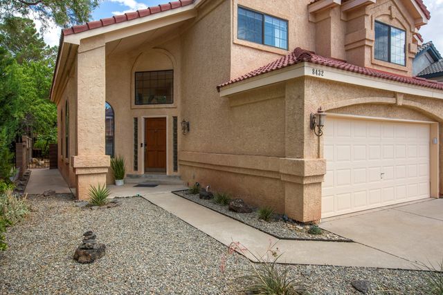 8432 Manuel Cia Place NE, Albuquerque, NM 87122