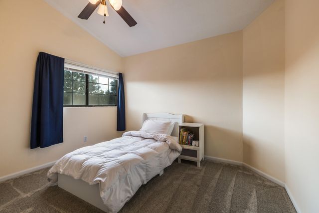 8432 Manuel Cia Place NE, Albuquerque, NM 87122