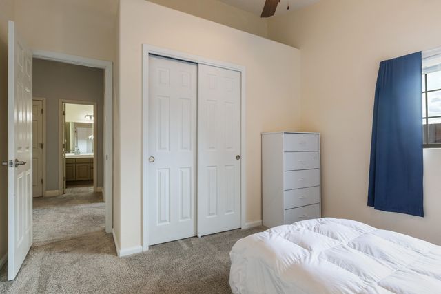 8432 Manuel Cia Place NE, Albuquerque, NM 87122