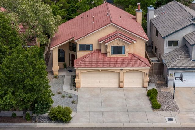 8432 Manuel Cia Place NE, Albuquerque, NM 87122
