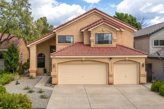 8432 Manuel Cia Place NE, Albuquerque, NM 87122