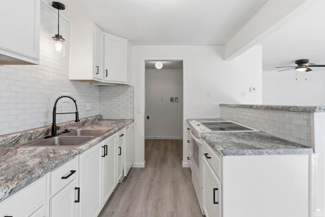 640 Frey Drive, Manhattan, KS 66502