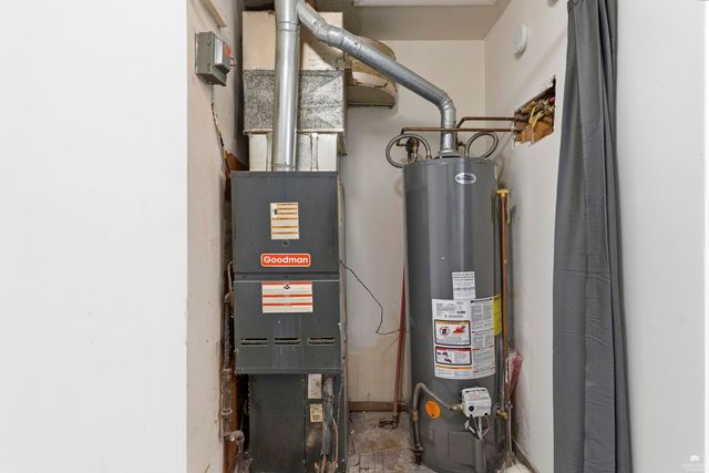 640 Frey Drive, Manhattan, KS 66502