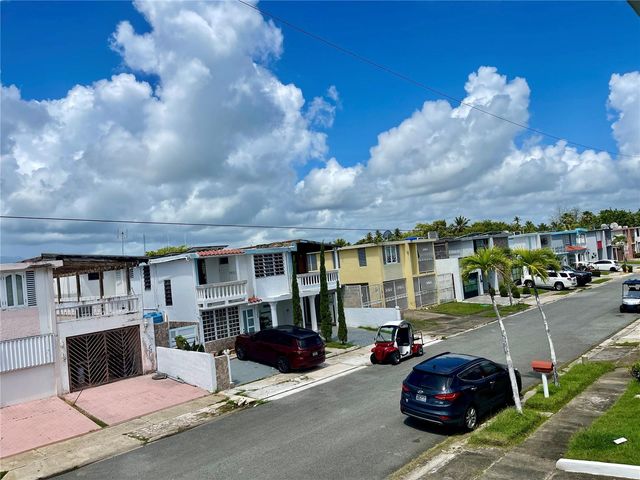 303 CORAL STREET E-20, Rio Grande, PR 00745