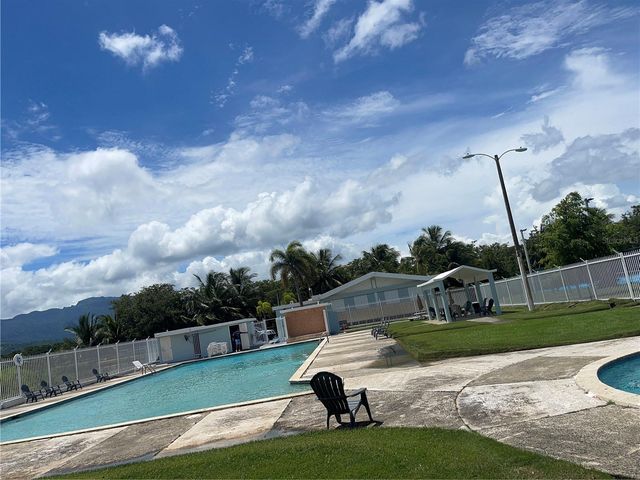 303 CORAL STREET E-20, Rio Grande, PR 00745