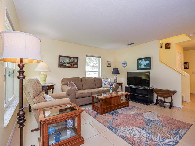 1838 Pointe West Way, Vero Beach, FL 32966