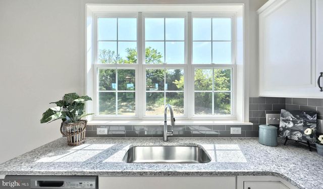 67 GLENN VW, Carlisle, PA 17013