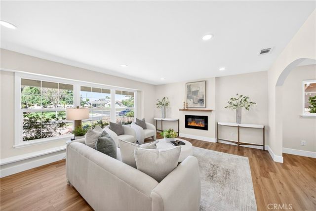 13232 Lorca, La Mirada, CA 90638