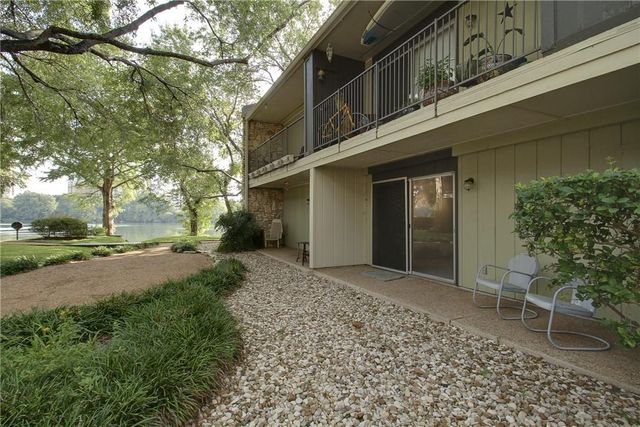 500 E Riverside DR 136, Austin, TX 78704