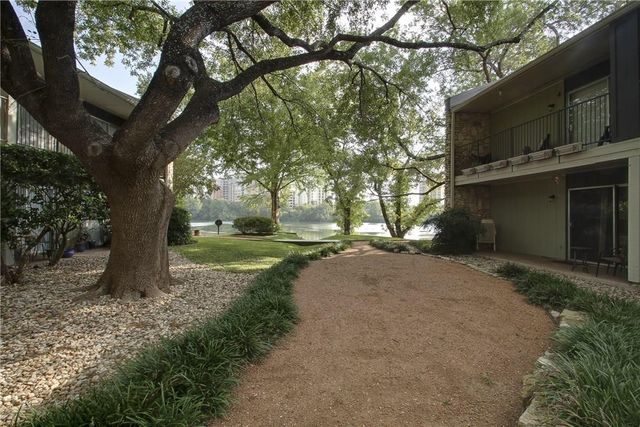 500 E Riverside DR 136, Austin, TX 78704