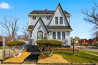 15400 Cruse Street, Detroit, MI 48227