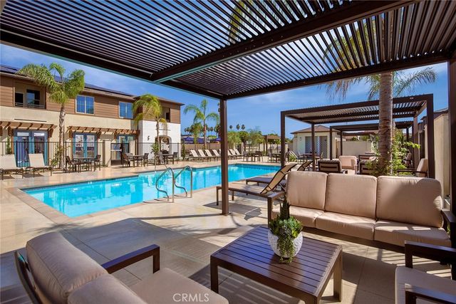 9011 Cerise Lane 122, Cypress, CA 90630