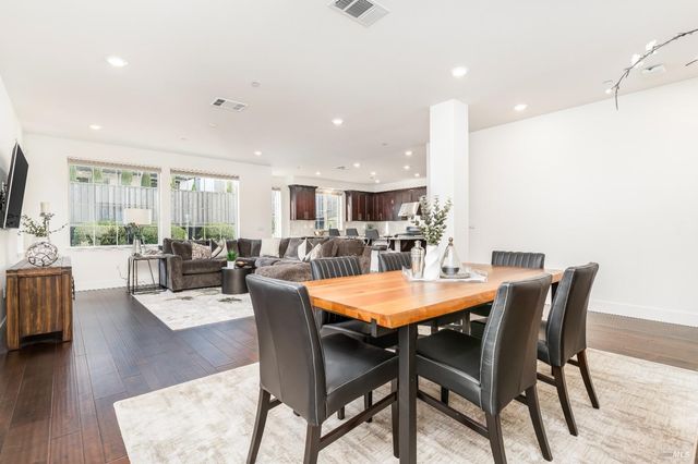 1554 Flagship Dr, Vallejo, CA 94592