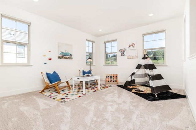 1554 Flagship Dr, Vallejo, CA 94592