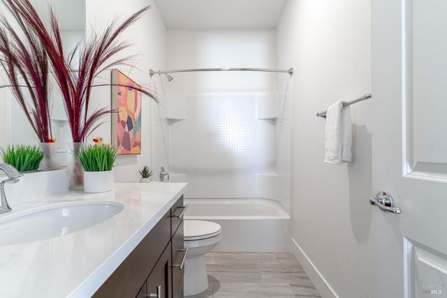 1554 Flagship Dr, Vallejo, CA 94592