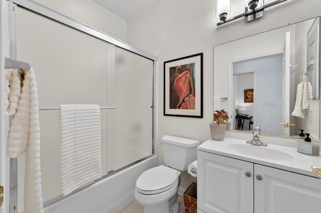 1250 Hillhaven Ln, Lincoln, CA 95648