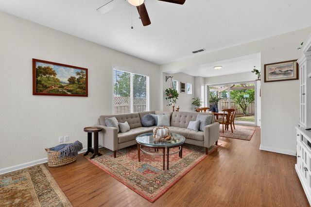 1250 Hillhaven Ln, Lincoln, CA 95648