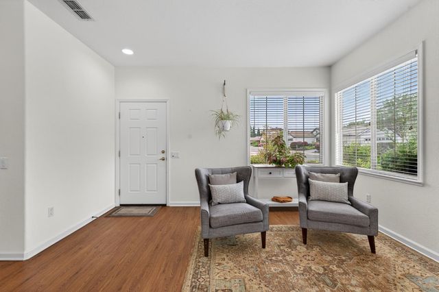 1250 Hillhaven Ln, Lincoln, CA 95648