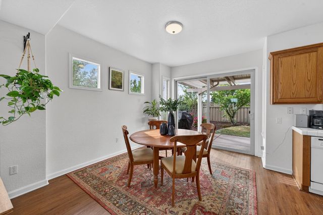 1250 Hillhaven Ln, Lincoln, CA 95648