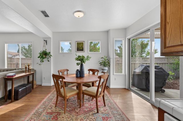 1250 Hillhaven Ln, Lincoln, CA 95648