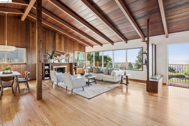 20 Stevenson Ave., Berkeley, CA 94708