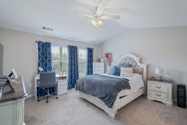 1105 Tree Top Way Apt 1723, Knoxville, TN 37920