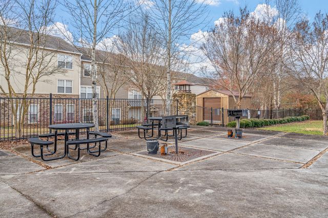 1105 Tree Top Way Apt 1723, Knoxville, TN 37920