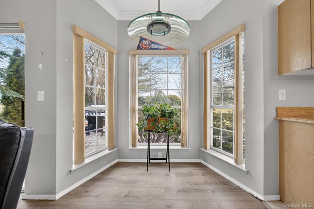 27 Hamlet Drive, Commack, NY 11725