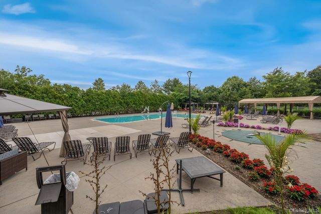 27 Hamlet Drive, Commack, NY 11725