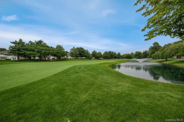 27 Hamlet Drive, Commack, NY 11725