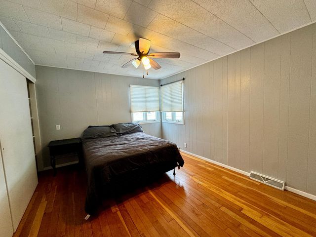 810 2nd Street NE, Roseau, MN 56751