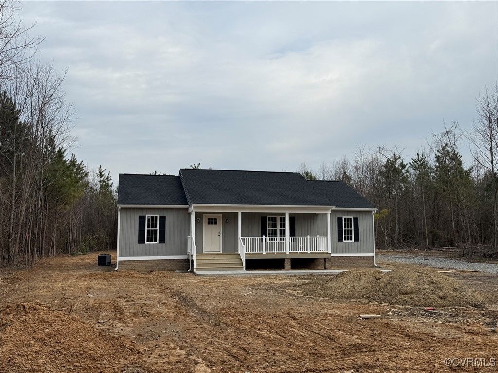 008 Barefords Mill Rd, Dunnsville, VA 22454